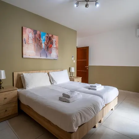 4br With Ac, Balcony, Wifi & Terrace By 360 Estates