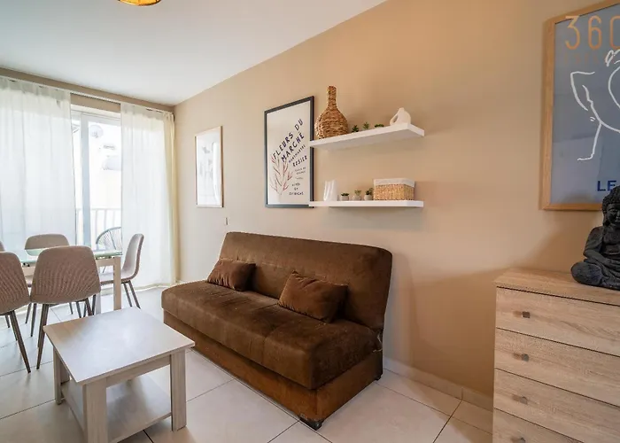 Apartment 4br With Ac, Balcony, Wifi & Terrace By 360 Estates *