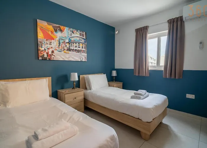 Apartment 4br With Ac, Balcony, Wifi & Terrace By 360 Estates Gwardamanga