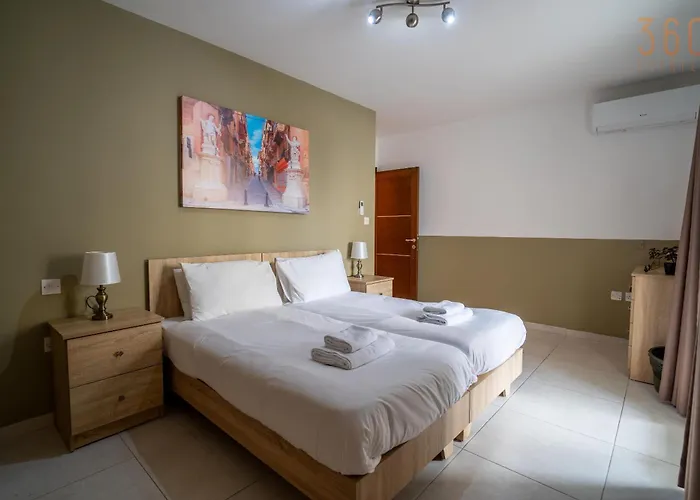 4br With Ac, Balcony, Wifi & Terrace By 360 Estates