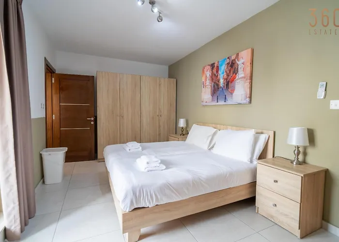 4br With Ac, Balcony, Wifi & Terrace By 360 Estates Apartment