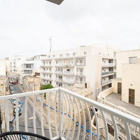 4br With Ac, Balcony, Wifi & Terrace By 360 Estates Tal Guardamangia
