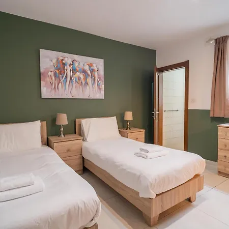 4br With Ac, Balcony, Wifi & Terrace By 360 Estates 아파트 *